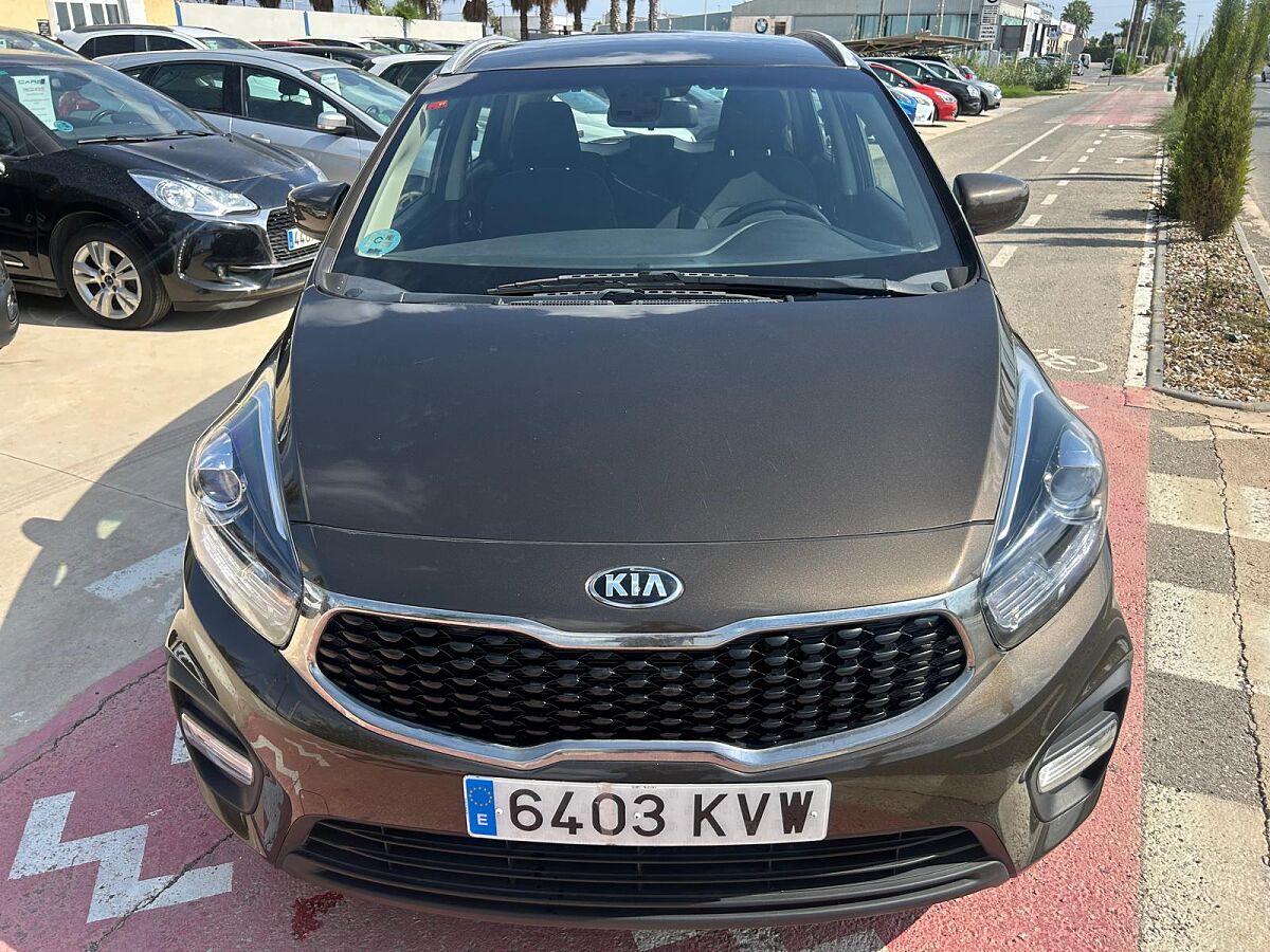 KIA CARENS CONCEPT 1.7 VGT CRDI SPANISH LHD IN SPAIN ONLY 65000 MILES SUPER 2019